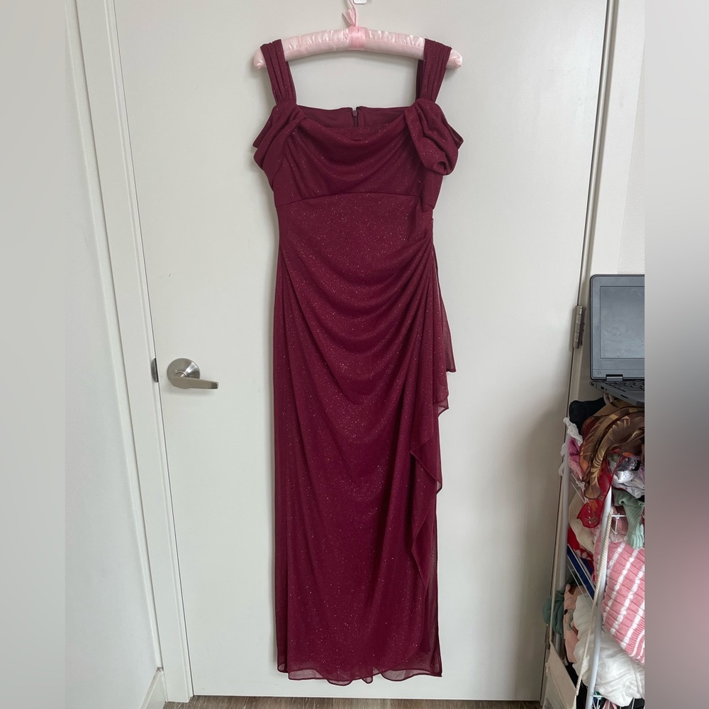red alex evenings glitter off shoulder cowl neck formal dress💕